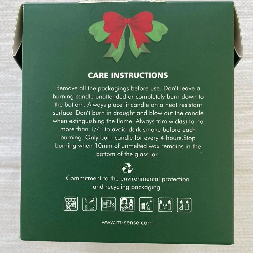 M&SENSE Christmas Collection Scented Candle Frosted Pine - New In Box